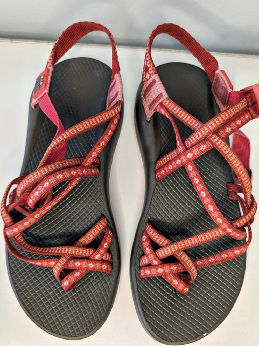 Chaco Women's Z/Cloud X2 Sandals Red & Black Size 9